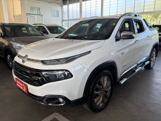 FIAT TORO 2.0 16V TURBO DIESEL RANCH 4WD AT9